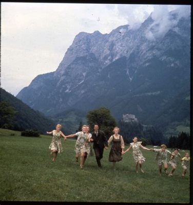 Where Was the Sound of Music Mountain Scene Filmed? A Deeper Exploration into the Hills of Cinema's Elaborate Bliss